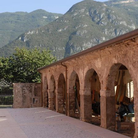 Agriturismo Al Palazzo Rivalta di Brentino ภายนอก รูปภาพ