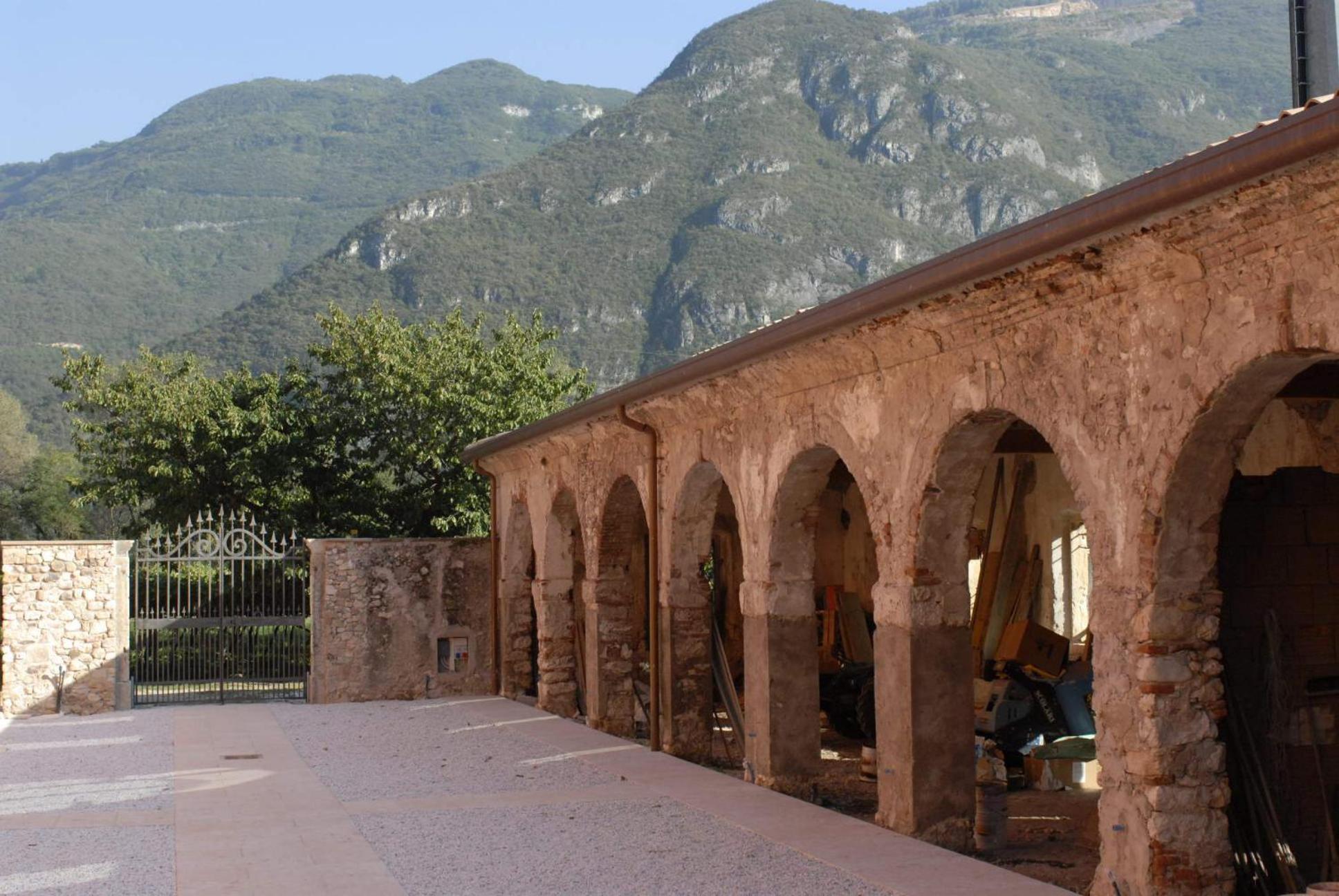Agriturismo Al Palazzo Rivalta di Brentino ภายนอก รูปภาพ